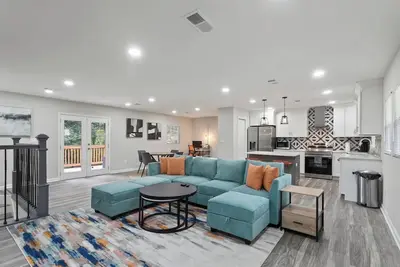 Image de Spacious 5 Br Holiday Retreat close to dt Atl