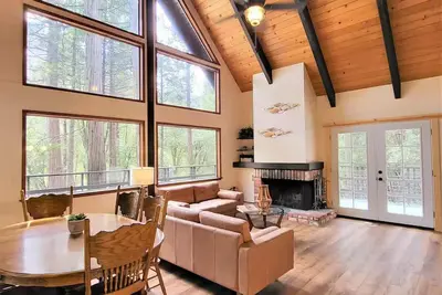 Image de Trout River Cabin - Cozy Quiet Peaceful Retreat