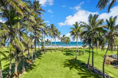 Image de Sea'Esta - Executive Beachfront Property Yeppoon