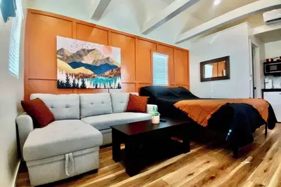 Image de Tiny Oasis #2 - Hurricane, Ut