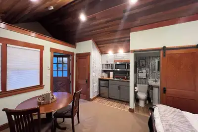 Image de Charming Studio cottage, 1/2 mile from Mt Si Trailhead