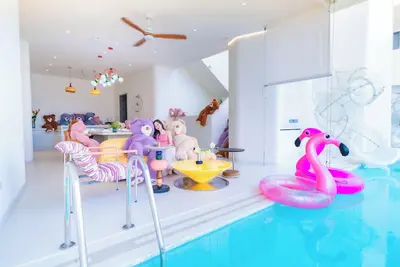 Image de Pool villa with slide karaoke kitchen