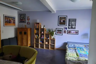 Image de Apartment Lila Zimmer - Ferienwohnungen Alter Frisörsalon