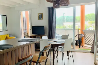 Image de 🐚Cauris  🐚 Appartement Au Coeur Du Village, Commerce, Lac Et Plage A Pied