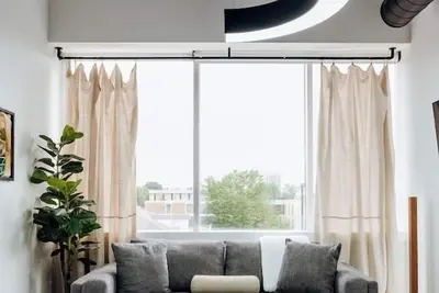 Image de Elegant 2br/2ba | Capitol Views & Downtown