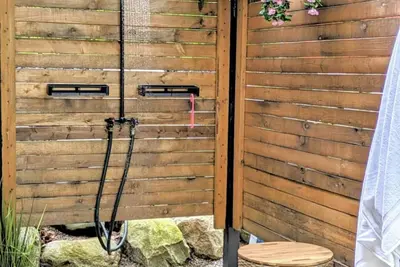 Image de Bigfoot Retreat -Atv trails- Outdoor shower- Secret Game Room