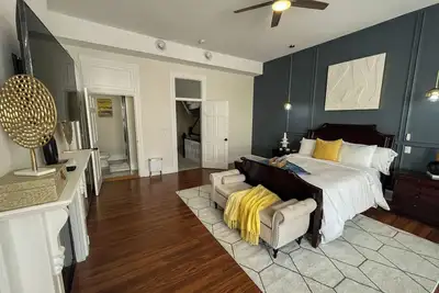 Image de Spacious 5-bdrm house w/ WiFi, Ac, and Laundry in charming Mt. Vernon Baltimore