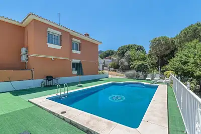 Image de Villa 'Nature Pinos De Alhaurin' avec vue sur la montagne, Wi-Fi et climatisation