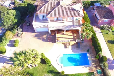 Image de Villa 'Cunill' avec vue sur la mer, Wi-Fi et climatisation