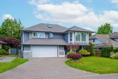 Image de Surrey Family Home w/ Patio & Garden – 3br 2ba