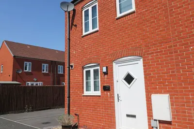 Image de Ty Bach Twt Llanelli, pet friendly, with a garden in Llanelli