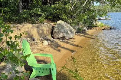 Image de New rental on desirable Keoka Lake: Lovely lakefront cottage 4br, 2ba