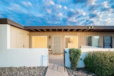 Image de Charming Condo in Old Litchfield Park - Walkable Community & Pet Friendly!