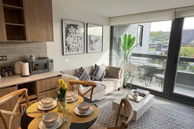 New, warm and fully equipped apartment next to the lake