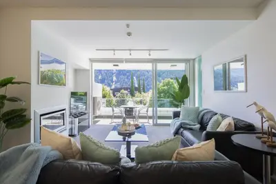 Image de Bowen 18- apartment near town