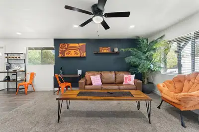 Image de The Rose #1|Pool|Gazebo|CentralPhx|Sleeps4