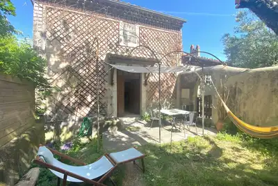 Image de Maison avec jardin plein centre