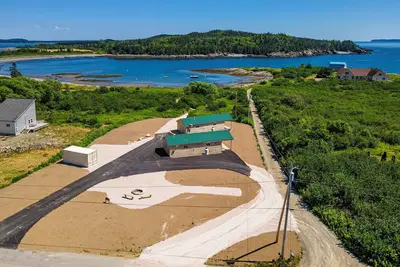 Image de Sandy'S Beachfront Cabin B  visit eastern most point in Us 1 mile by state park