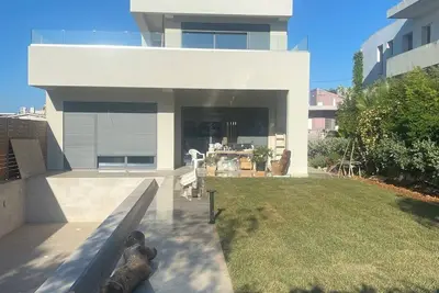 Villa Thimi - Private Pool, Utter Relaxation, Elegance and Discreet Luxury
