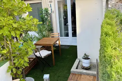 Image de \"La Victoire\" Maison de pêcheur à une venelle de la mer. . .