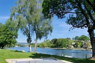 Image de Chic 3 room apartment near the Rhine, S-Bahn and much more