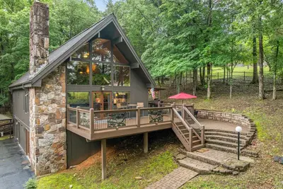 Image de Lake Lodge 4-bedroom private setting
