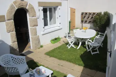 Image de maison de pêcheur à Portivy, proche du port et des plages