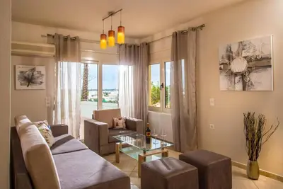 Image de Sunshine sea view holiday home apartment in charming Koutouloufari village.