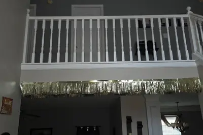 Image de 4 beds home. Quiet location, near all needs, golf, lake, park, and pet friendly.