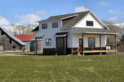 Image de The Thompson Field Cottage\n\nIn The Heart of Gallatin Valley