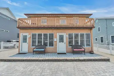 Image de Lavallette Heart of Town 2 Family Beach Block 2 Bedroom Available!
