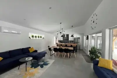 Image de Chalet MoCo (spa, terrasse couverte, foyers, jeux et arcade )