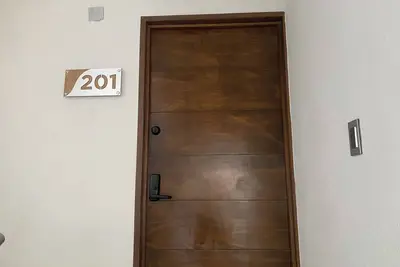 Image de Apt N201 Long term stays A/C Parking