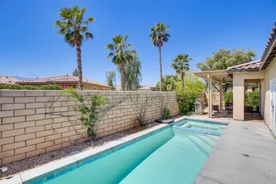Image de Spacious Indio Home w/ Private Pool in Gated Area