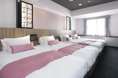 Image de 2 Br Family hotel with WiFi, Ac, laundry, in enchanting Shinjuku City