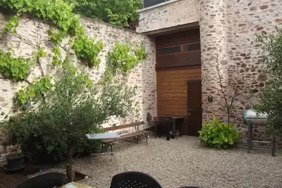 Image de Le Pailler Montlaur, un havre de paix au coeur du rougier