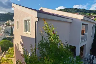 Image de Apartments Nur Amare / 2 Apartment with Sea View
