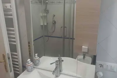 Image de A 10-minute walk from the sea Spacious and quiet three-room apartment Vento d'Estate