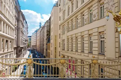 Image de Luxury 3-Bedroom Penthouse in Vienna's 1st District