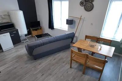 Image de Appartement lumineux de ville avec 2 places de parking privé intérieur