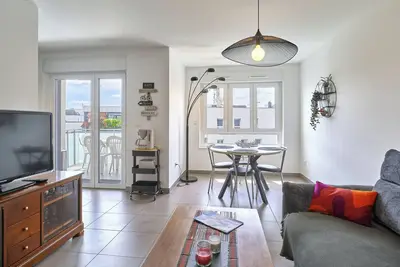 Image de Dans les étoiles - 2 chambres proche centre ville avec parking inclus