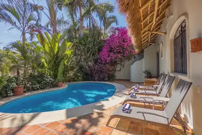 Image de Private Pool | Tropical Garden | Walk to Beach