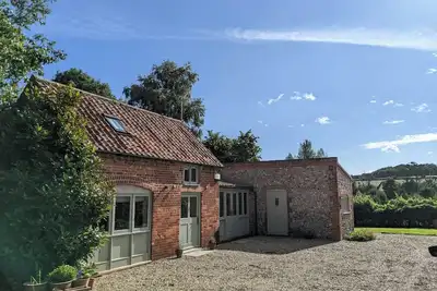 Image de Barn North Norfolk Close to Holt & Blakeney, free private parking & WiFi