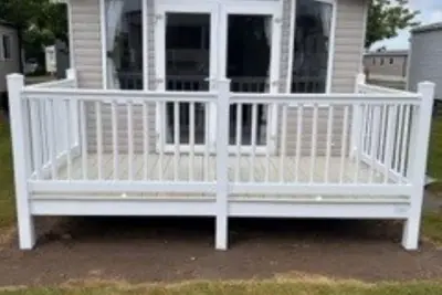 Image de Lovely caravan with decking at Broadland Sands, Suffolk ref 20302bs