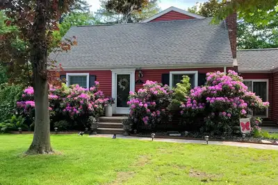 Image de Spacious and lovely 5-bedroom in Wellesley. Only 20 minutes from Boston!