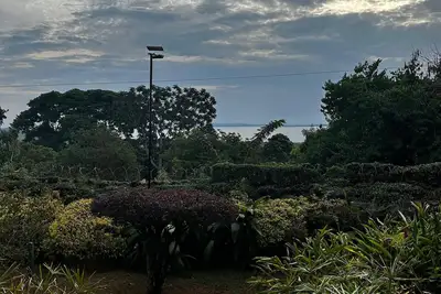 Image de Jo’s Place Entebbe – Birdwatching & Lake View Spacious 6-bedroom house with WiFi