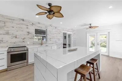 Image de Coastal Oasis In West Bradenton