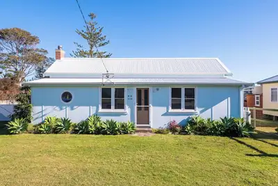 Image de South Cantina * Currarong 🤟🏼👉🏽👨‍👩‍👧‍👧👙🩲�