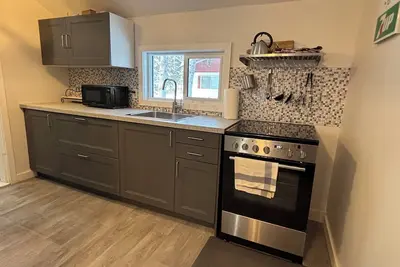 Image de Cozy cottage. Close to the Vine Chapel, Asessippi Ski Hill, Lake of the Prairies