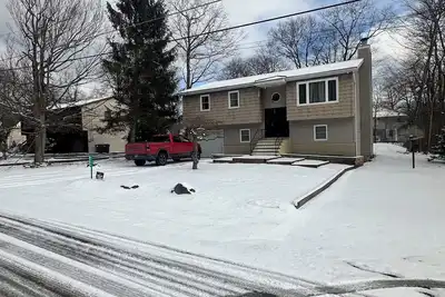 Image de Charming 3-bedroom house with WiFi, Ac in fantastic Tobyhanna